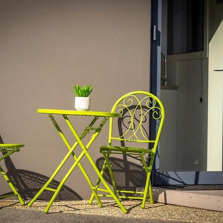 Arrowtowns Golden Stay Bagian luar foto