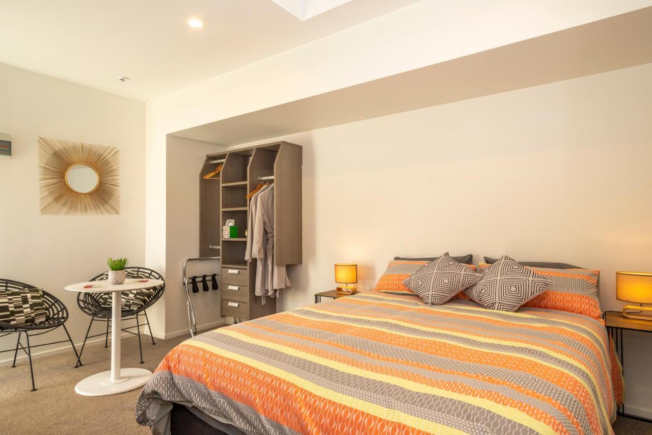 Arrowtowns Golden Stay Bagian luar foto